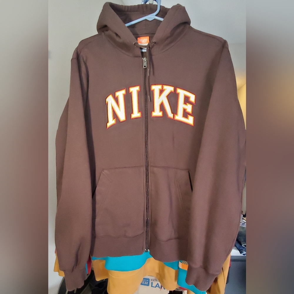 Nike hoodie  size M